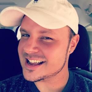 Meet your Posher, Dean